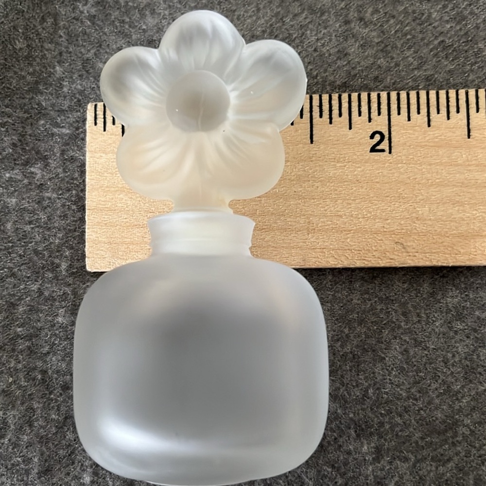 Vintage Mini LABOISSIERE Paris Parfum Bottle - Picture 8 of 9